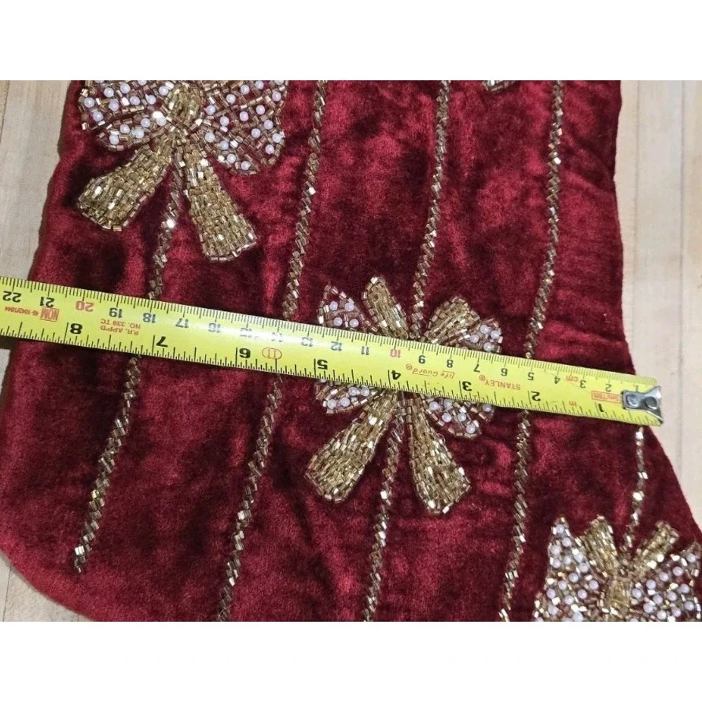 Christian Siriano Luxury Red Velvet 22